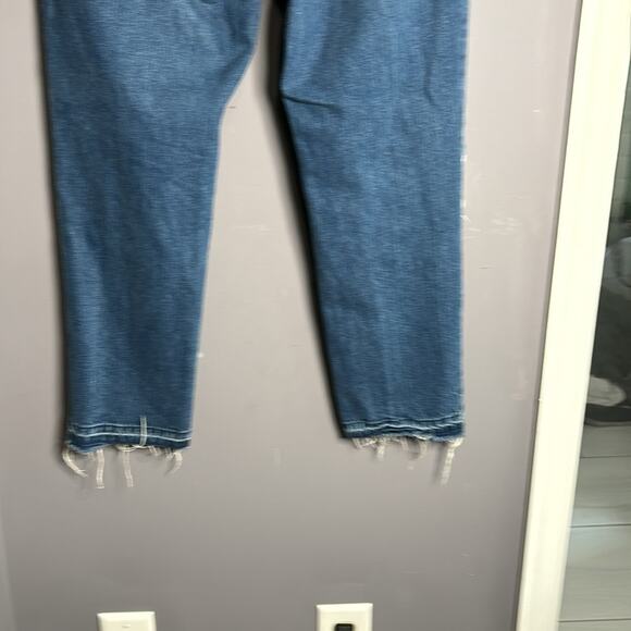 Abercrombie & Fitch Annie High Rise Straight Leg Distressed Jeans Size 6/28 - Picture 7 of 8